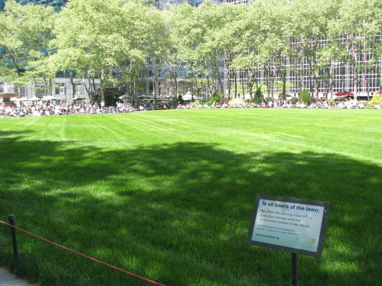 Bryant Park, Midtown Manhattan, April 2010