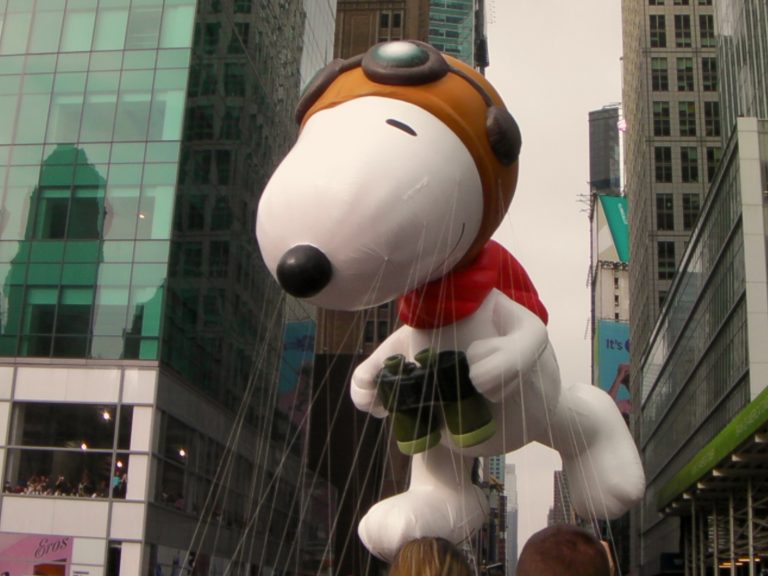 Snoopy takes to the skies as a flying ace — Macy's Thanksgiving Day Parade, New York City, 2009.