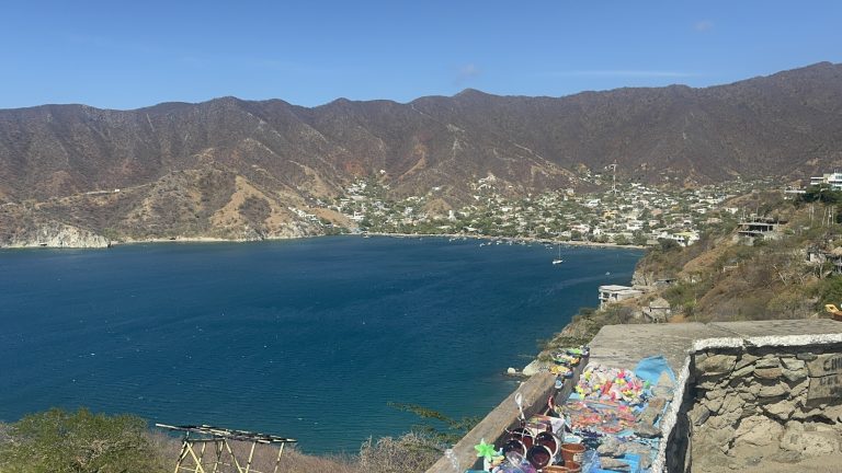 The village of Taganga and its bay